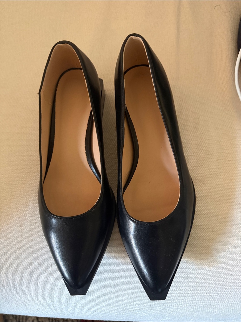 Classic Black Pointed Toe Women's Flats fit 7/12 8